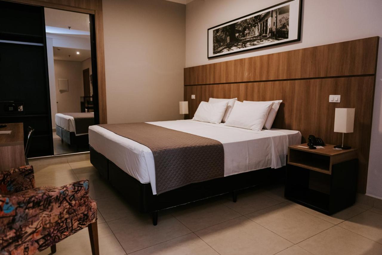 Occitano Apart Hotel ピラシカーバ エクステリア 写真