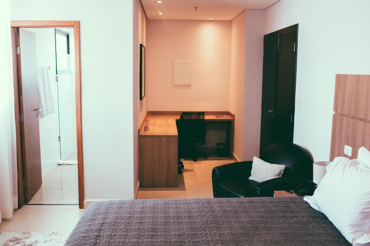 Occitano Apart Hotel ピラシカーバ エクステリア 写真
