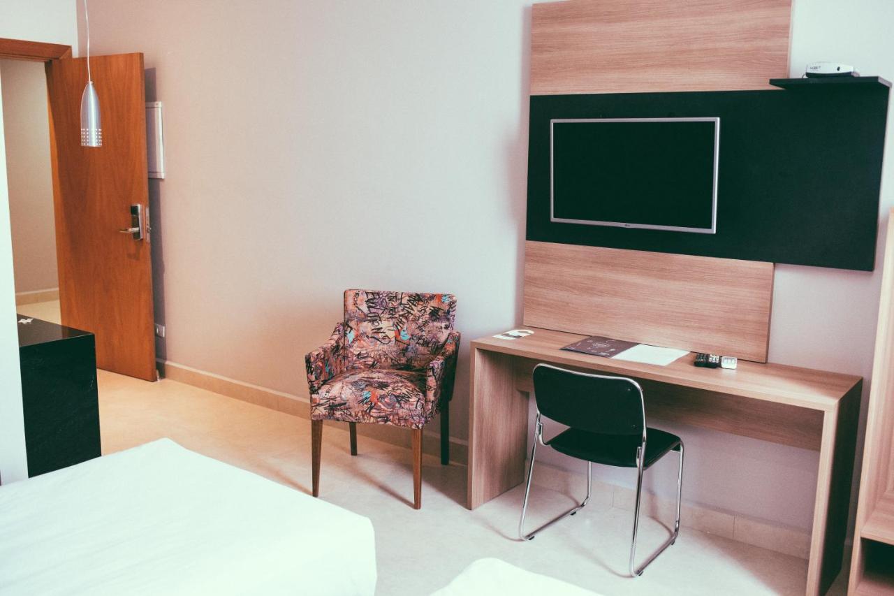 Occitano Apart Hotel ピラシカーバ エクステリア 写真