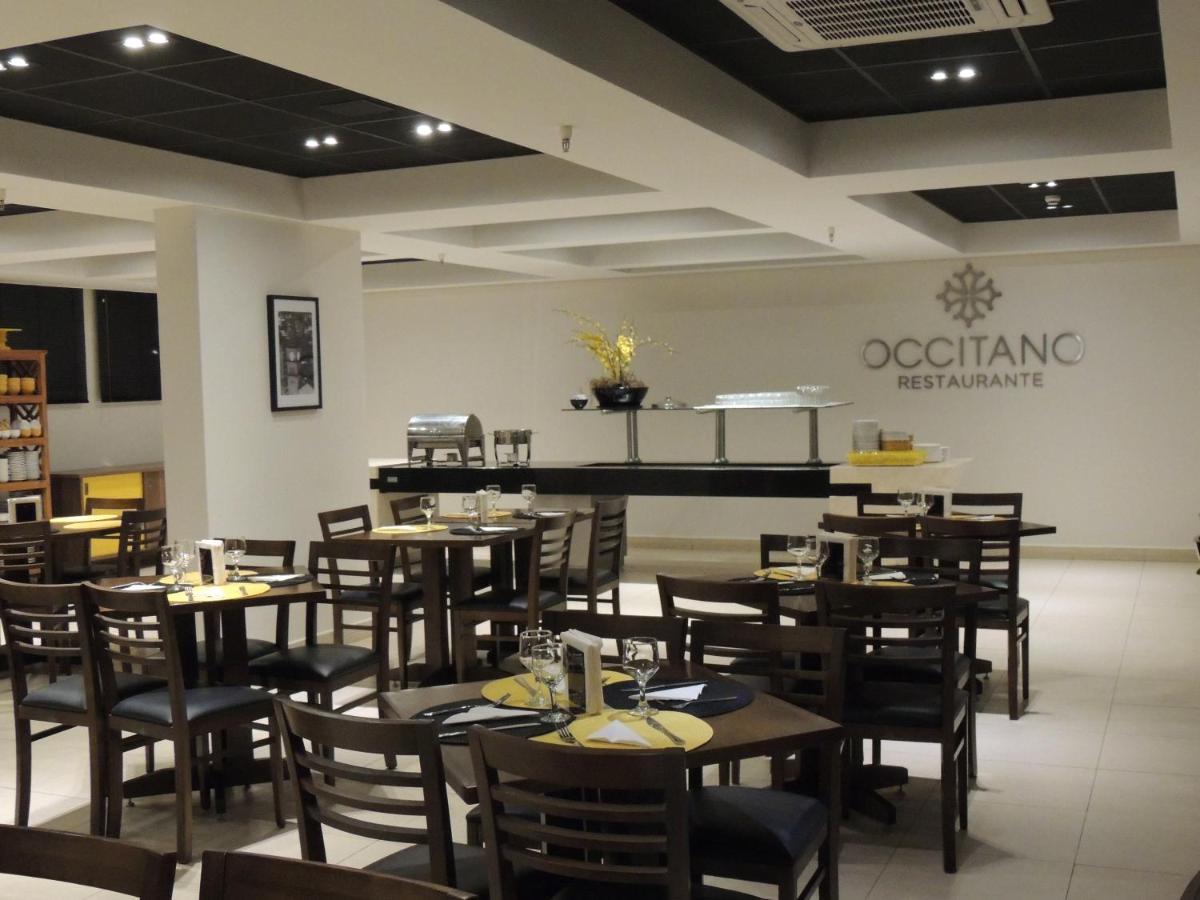 Occitano Apart Hotel ピラシカーバ エクステリア 写真
